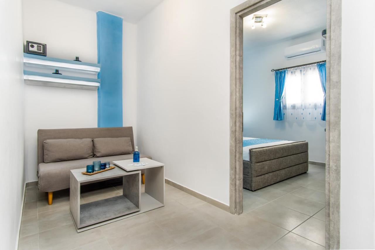 N Renieris Apartments Firosztefáni Kültér fotó